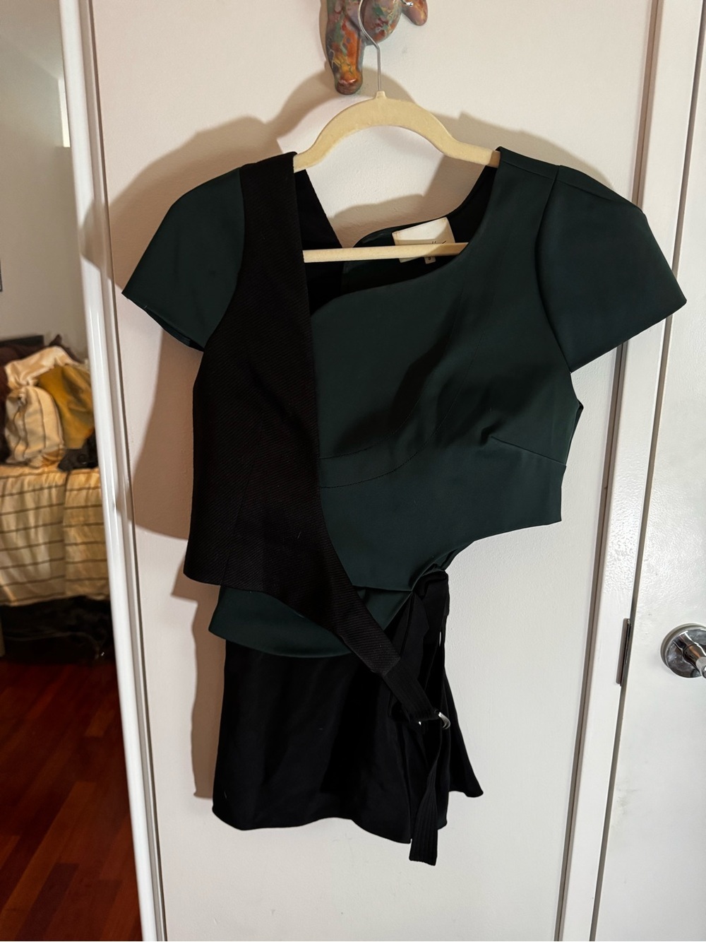 3.1 Phillip Lim Cutout Asymmetric Blouse Black Green 8 - Picture 4 of 9